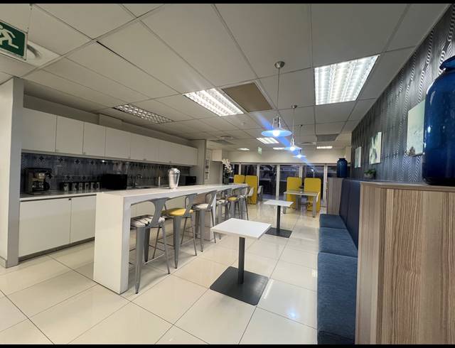 60M² SERVICED OFFICE TO LET IN ROSEBANK